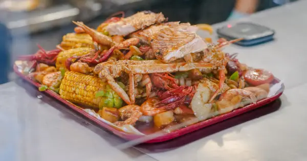 Seafood-Boil-with-Garlic-Butter-Sauce Seafood Boil with Garlic Butter Sauce: A Flavorful Feast in Under an Hour for Summer Entertaining!