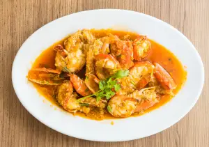 king-prawn King Prawns With Tomatoes And Garlic: A Step-By-Step Journey